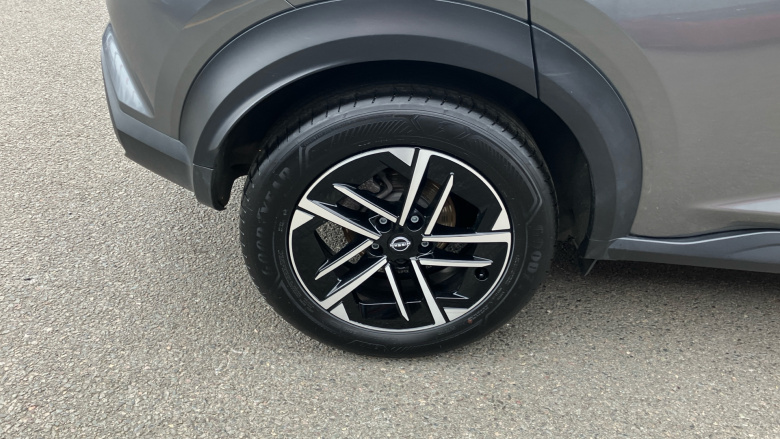 Nissan Juke 1.6 Hybrid N-Connecta 5dr Auto Hybrid Hatchback